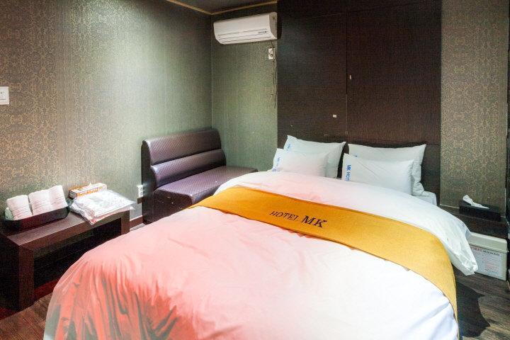 Hotel Mk Сувон Экстерьер фото